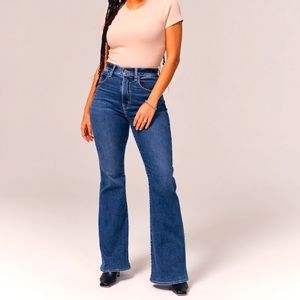 Abercrombie & Fitch Curve Love Ultra High Rise Flare Jean